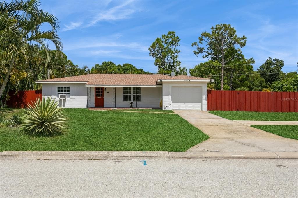 6798 7TH STREET S ST PETERSBURG, FL 33705
