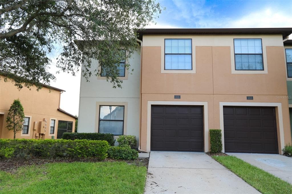 1515 WATER TERRACE LANE BRANDON, FL 33511