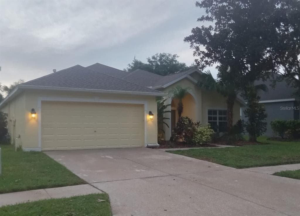 6227 WHIMBRELWOOD DRIVE LITHIA, FL 33547