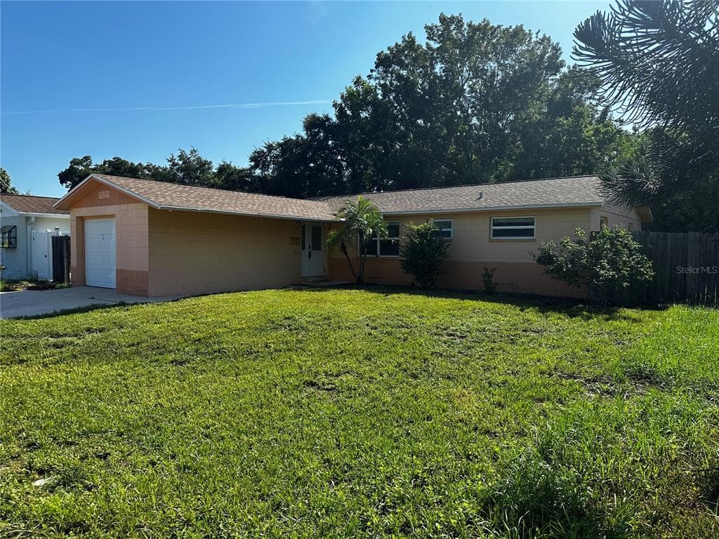 9155 52ND STREET N PINELLAS PARK, FL 33782