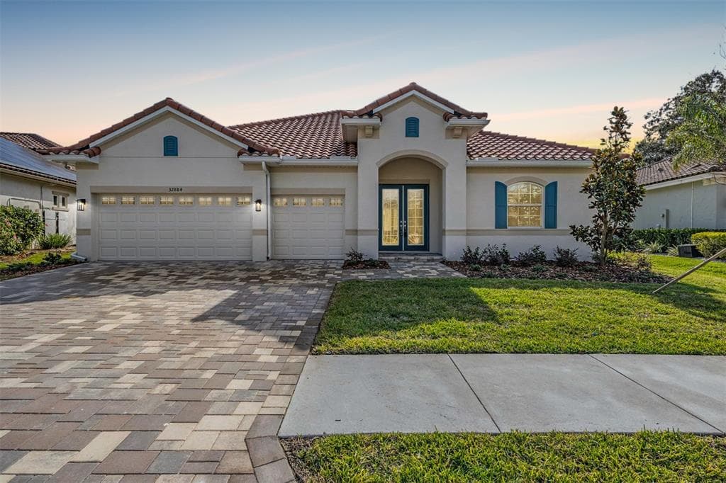 32884 ESTATE GARDEN DRIVE WESLEY CHAPEL, FL 33545