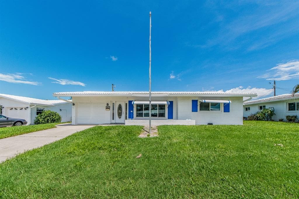 14075 90TH AVENUE SEMINOLE, FL 33776