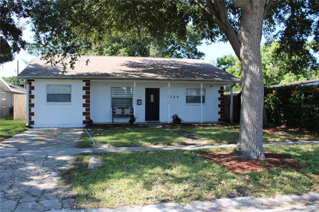 1144 57TH AVENUE N ST PETERSBURG, FL 33703