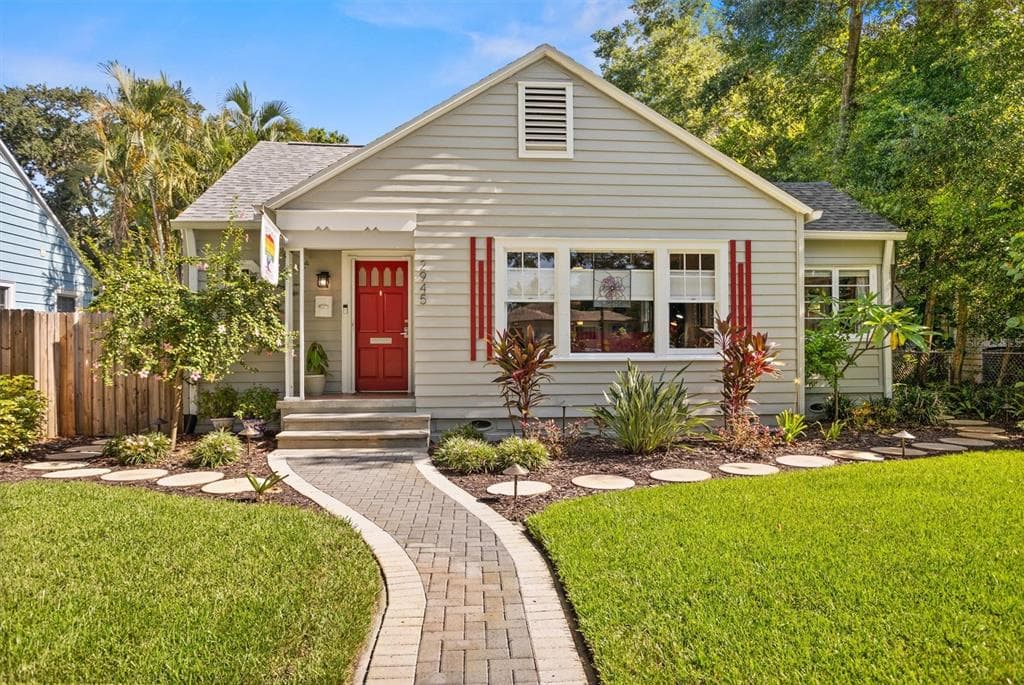 2945 7TH AVENUE N ST PETERSBURG, FL 33713