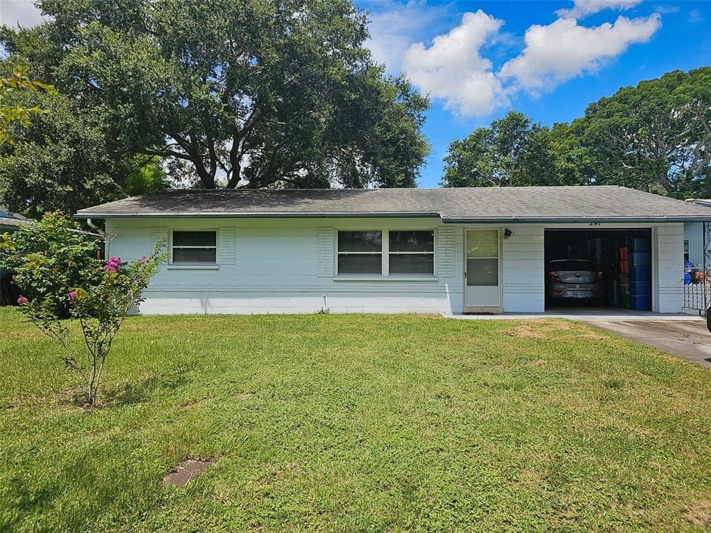 241 TRALEE STREET LARGO, FL 33770