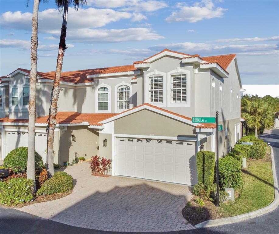1381 RIBOLLA DRIVE PALM HARBOR, FL 34683