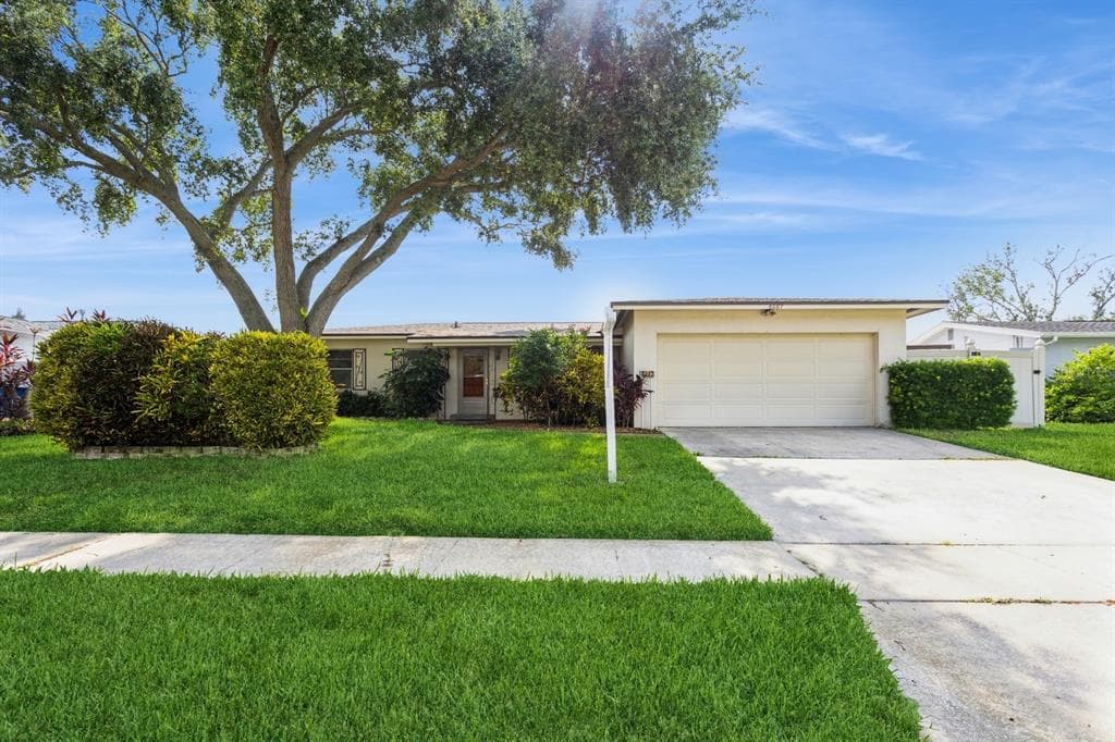 6087 16TH LANE NE ST PETERSBURG, FL 33703