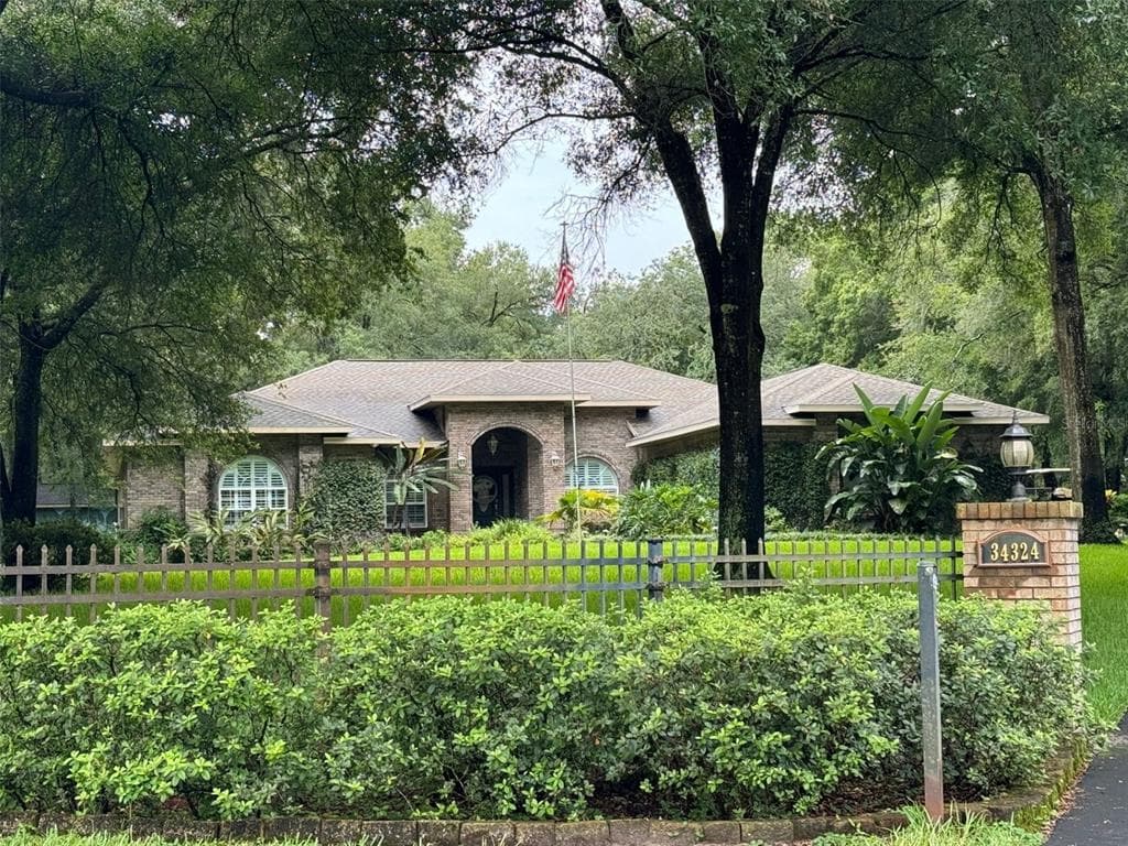 34324 SUNRIDGE DADE CITY, FL 33523