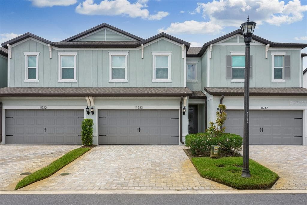 11232 BEACH WALK WAY NE ST PETERSBURG, FL 33716