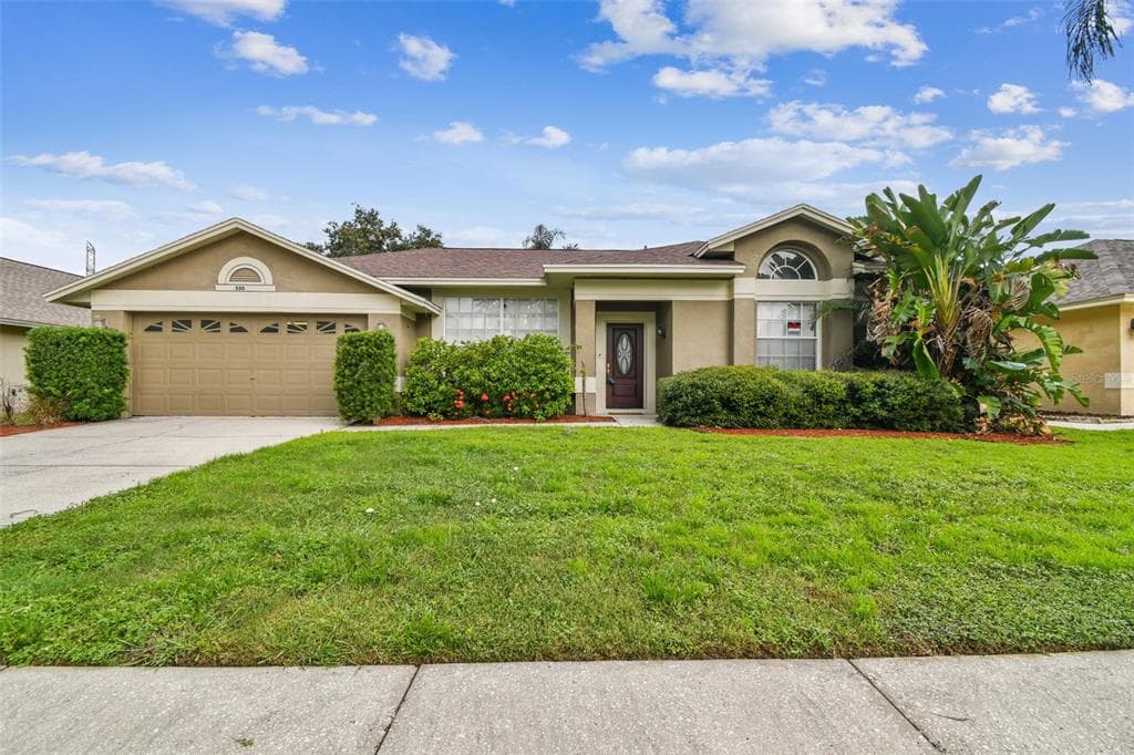 500 WATERFORD CIRCLE W TARPON SPRINGS, FL 34688