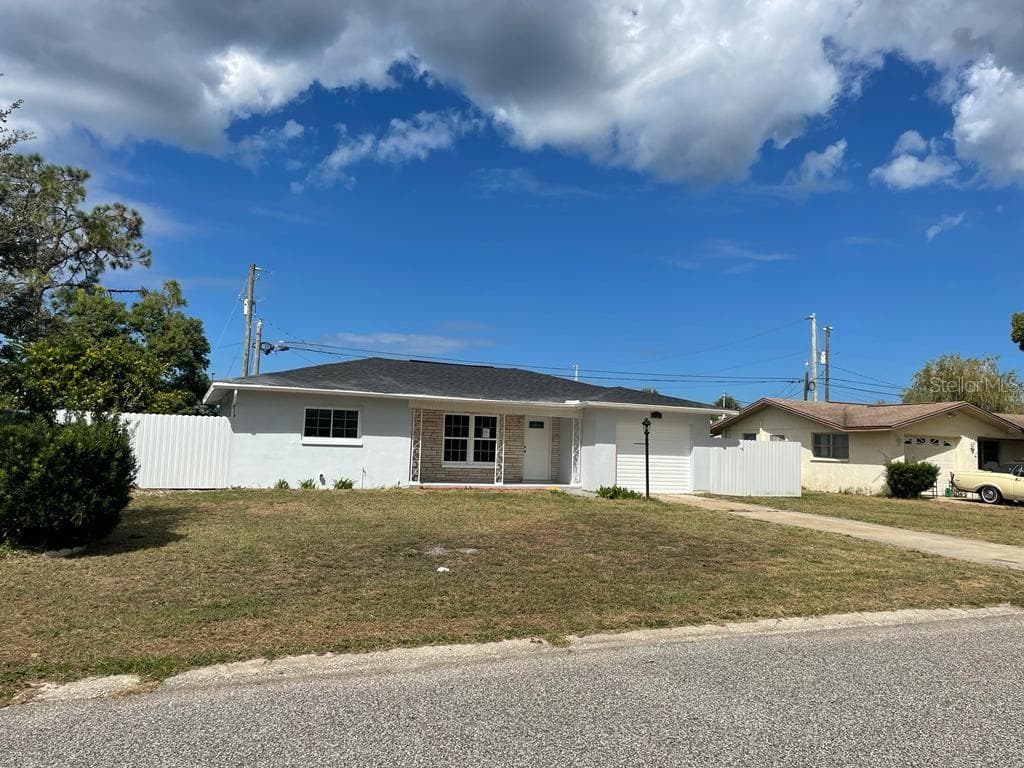 10341 AZALEA DRIVE PORT RICHEY, FL 34668