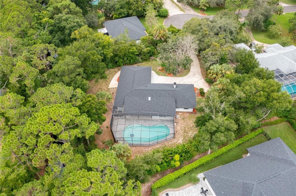 157 HOLLY HILL COURT NEW SMYRNA BEACH, FL 32168