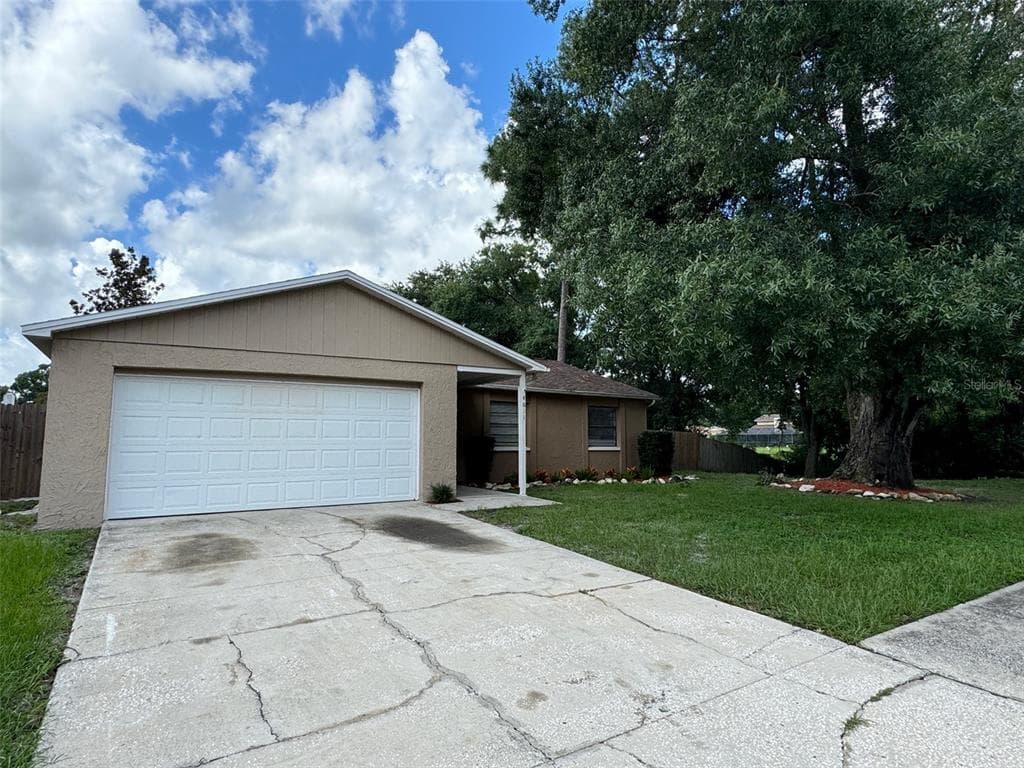 4611 GRAINARY AVENUE TAMPA, FL 33624