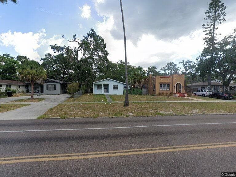 1521 22ND AVENUE S ST PETERSBURG, FL 33705