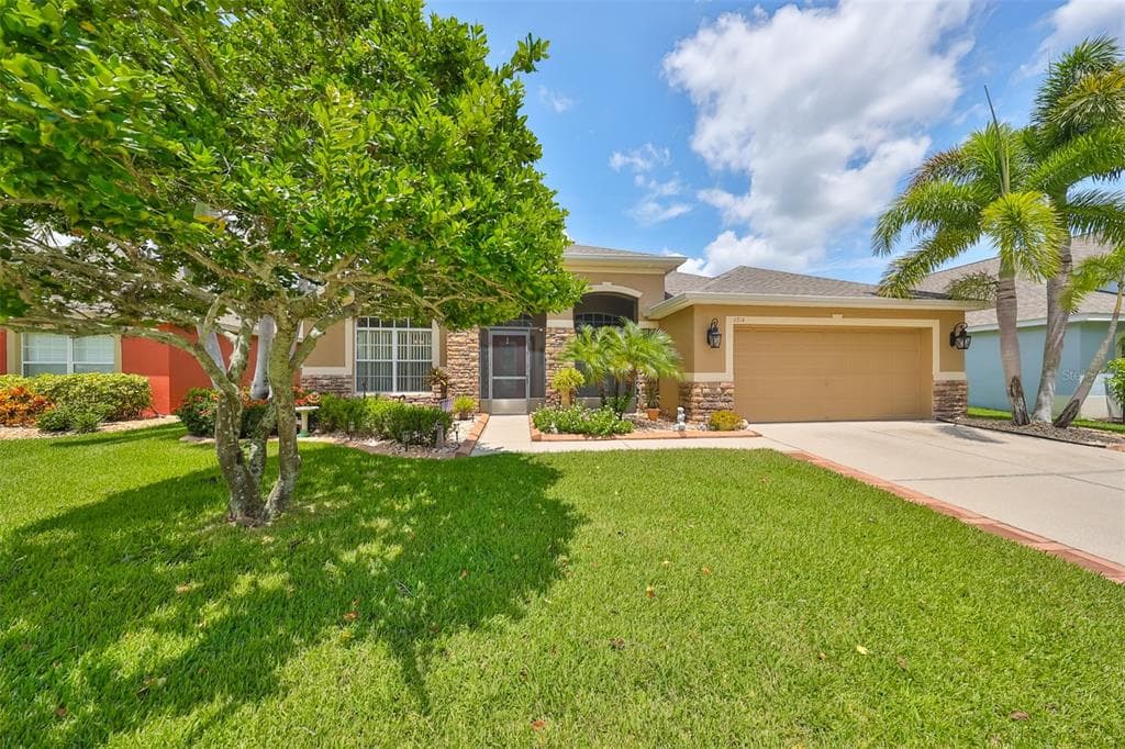 6814 CROMWELL GARDEN DRIVE