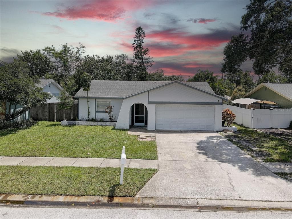 7356 118TH TERRACE LARGO, FL 33773