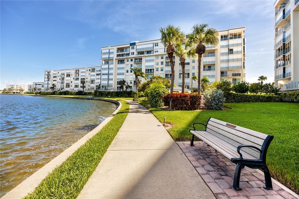 7974 SAILBOAT KEY BOULEVARD S UNIT 801 SOUTH PASADENA, FL 33707