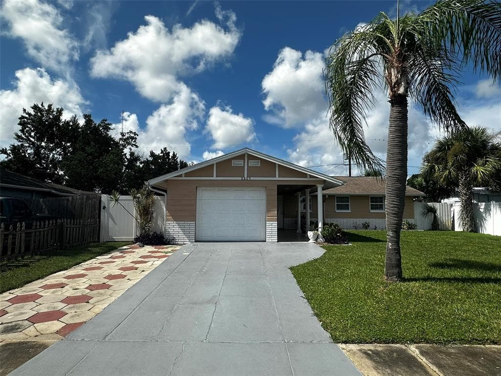 8805 78TH AVENUE SEMINOLE, FL 33777