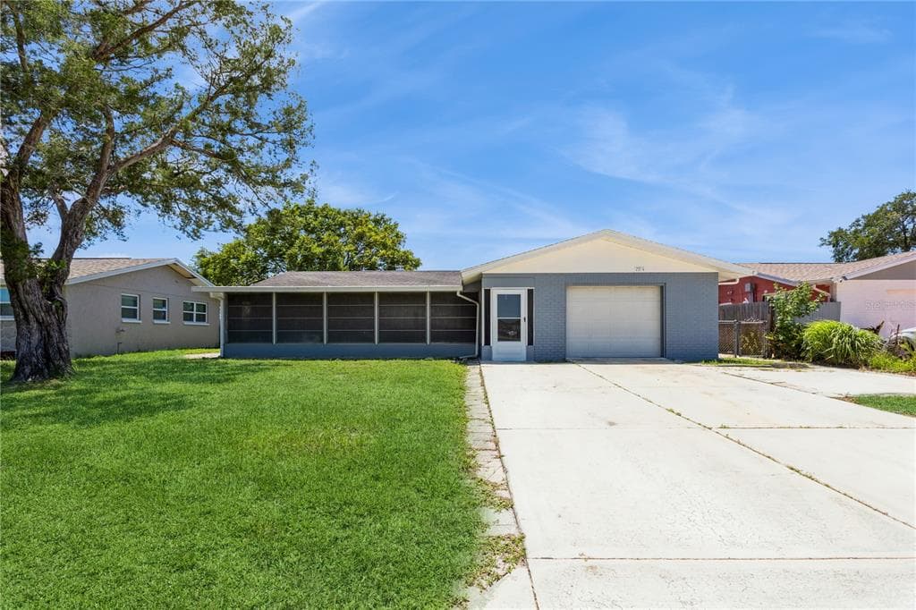 7714 PINEAPPLE LANE PORT RICHEY, FL 34668