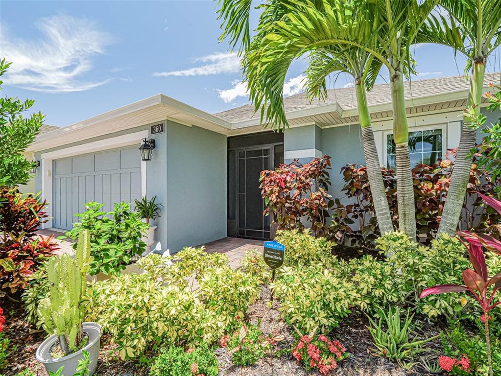 360 SANDCREST CIRCLE SEBASTIAN, FL 32958