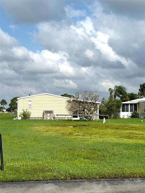 514 MADONNA NORTH PORT, FL 34287