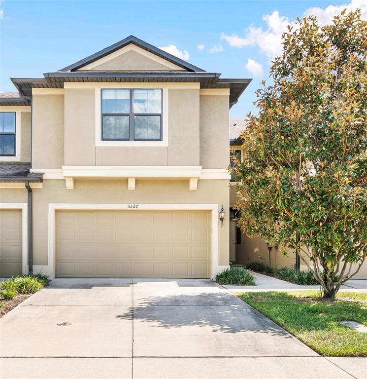 5127 BAY ISLE CIRCLE CLEARWATER, FL 33760