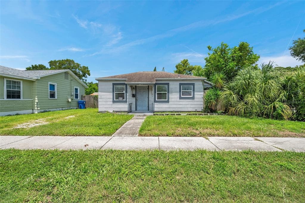 2875 38TH AVENUE N ST PETERSBURG, FL 33713
