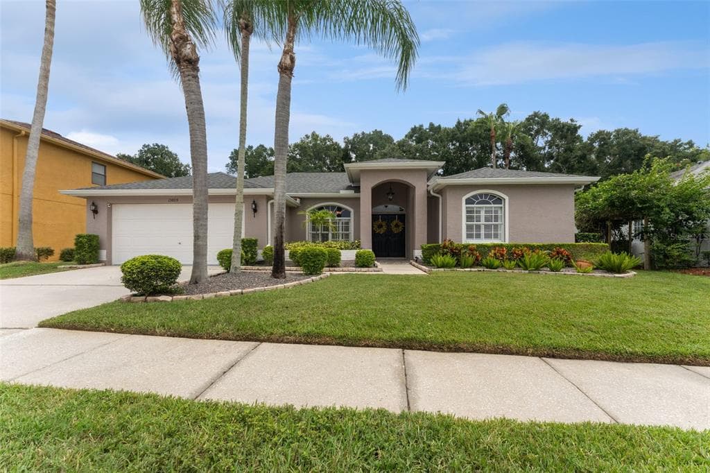 15805 MUIRFIELD DRIVE ODESSA, FL 33556