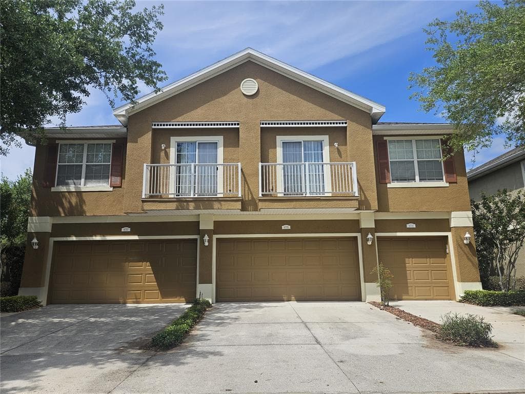 6735 EAGLE FEATHER DRIVE RIVERVIEW, FL 33578