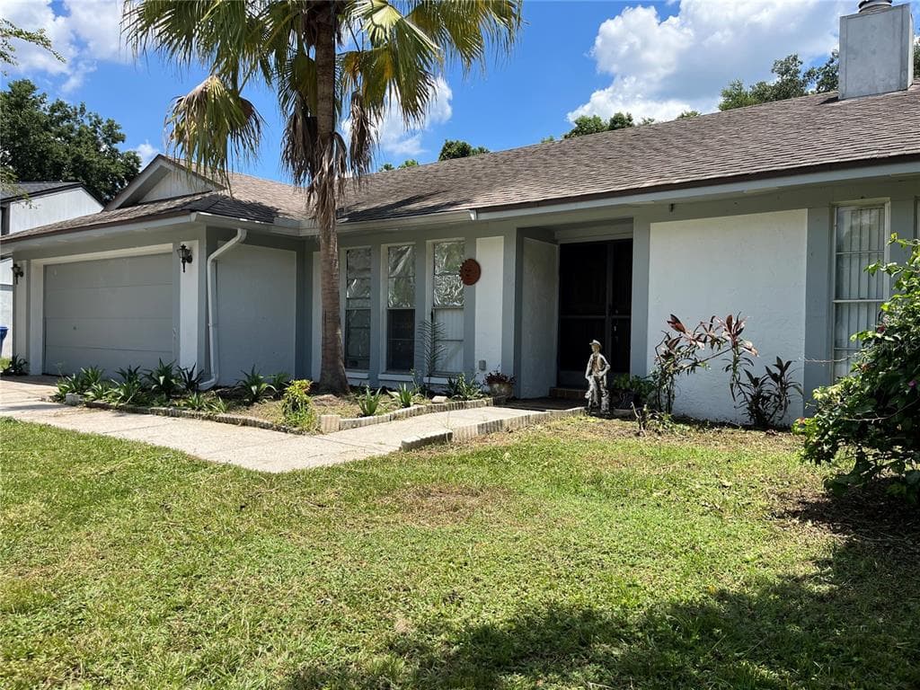 1207 HIDDENWOOD COURT VALRICO, FL 33594