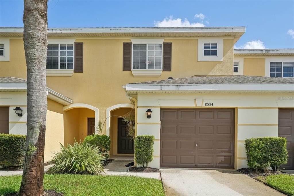 8554 TRAIL WIND DRIVE TAMPA, FL 33647
