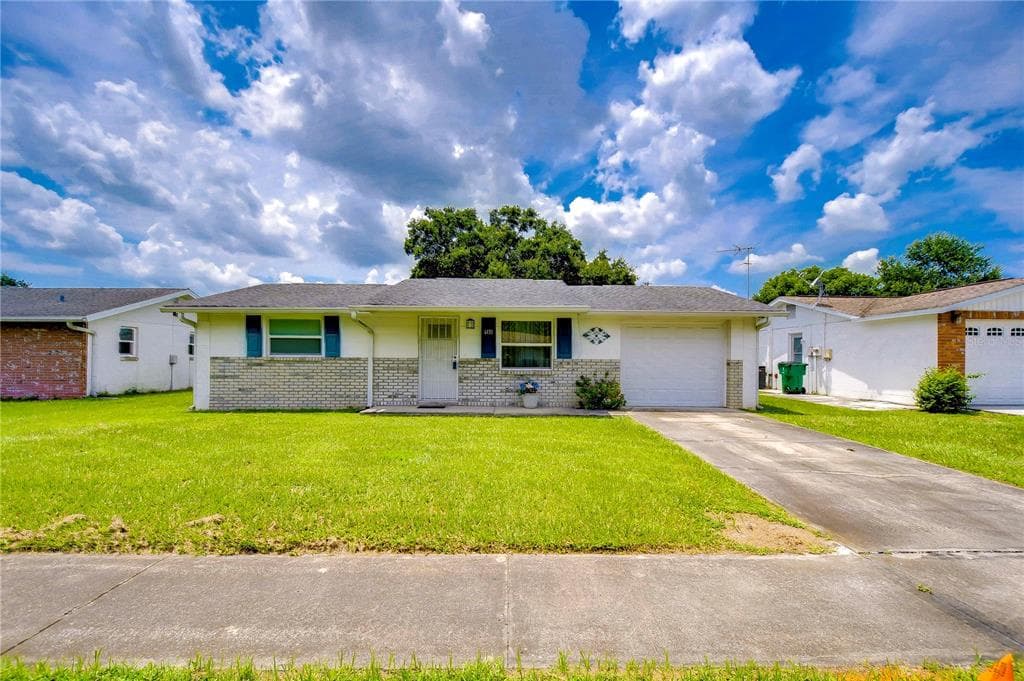 6131 19TH STREET ZEPHYRHILLS, FL 33542
