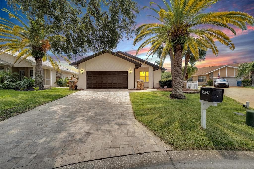 6208 SPOONBILL DRIVE NEW PORT RICHEY, FL 34652