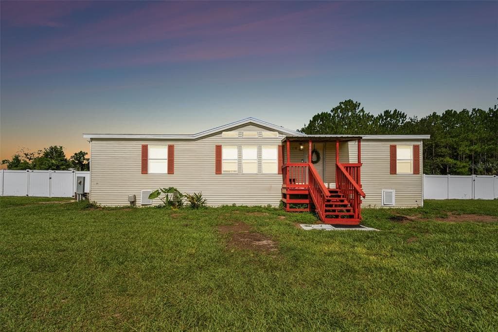 8805 MORASH STREET ZEPHYRHILLS, FL 33540