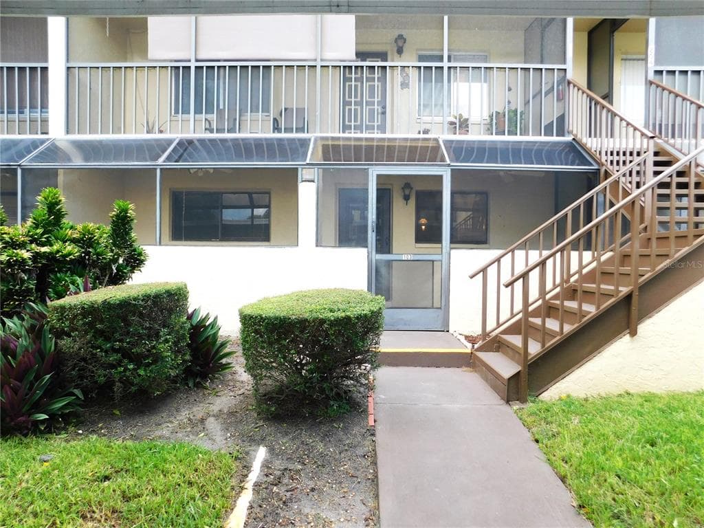 2420 WINDING CREEK BOULEVARD UNIT 103 CLEARWATER, FL 33761