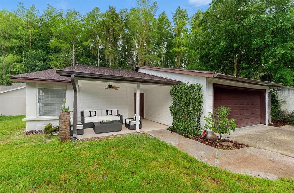 1210 FOXWOOD DRIVE LUTZ, FL 33549