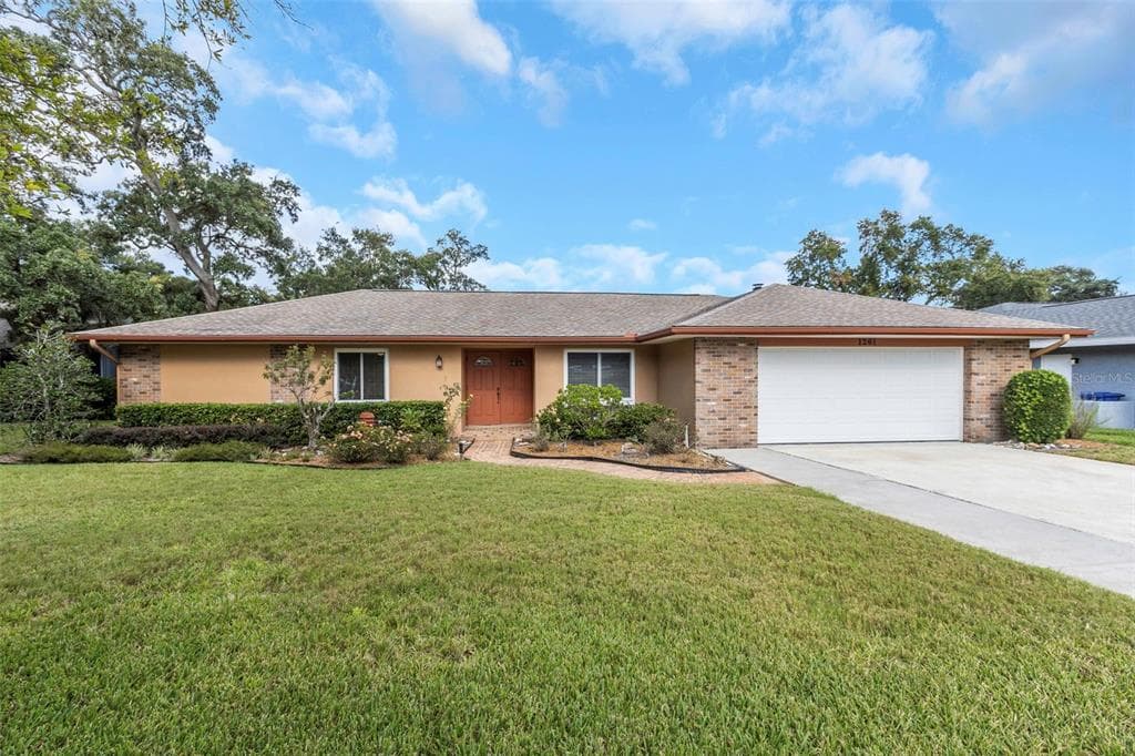 1261 CORDOBA COURT DUNEDIN, FL 34698
