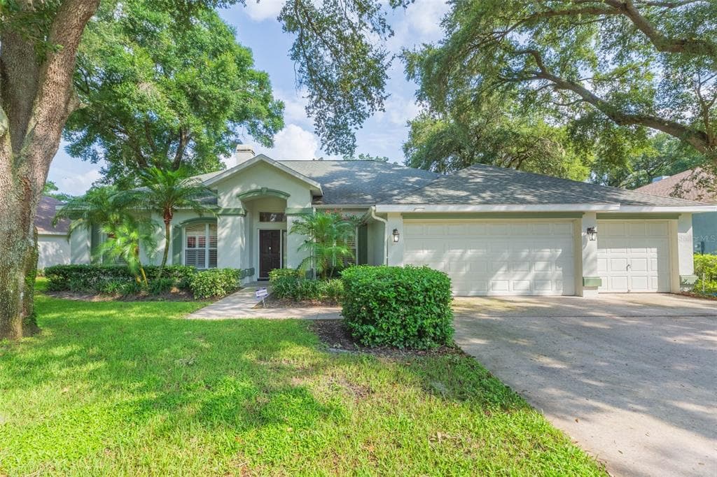 2246 EAGLE BLUFF DRIVE