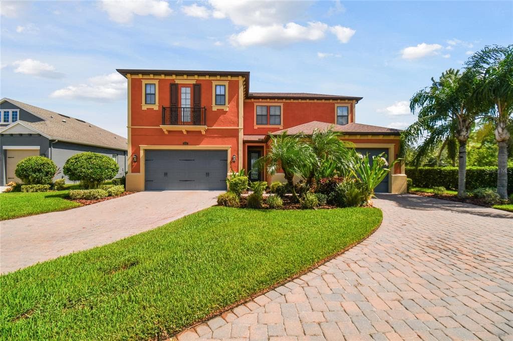 28765 TAVIRA COURT WESLEY CHAPEL, FL 33543