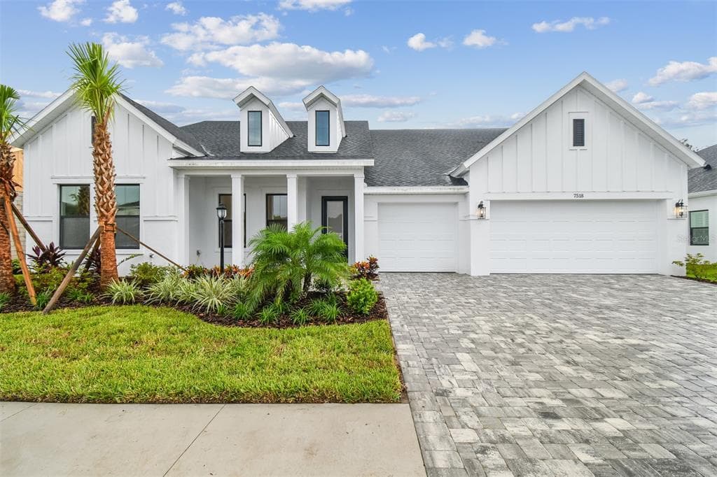 7518 ASHBROOKE PINE LOOP ODESSA, FL 33556