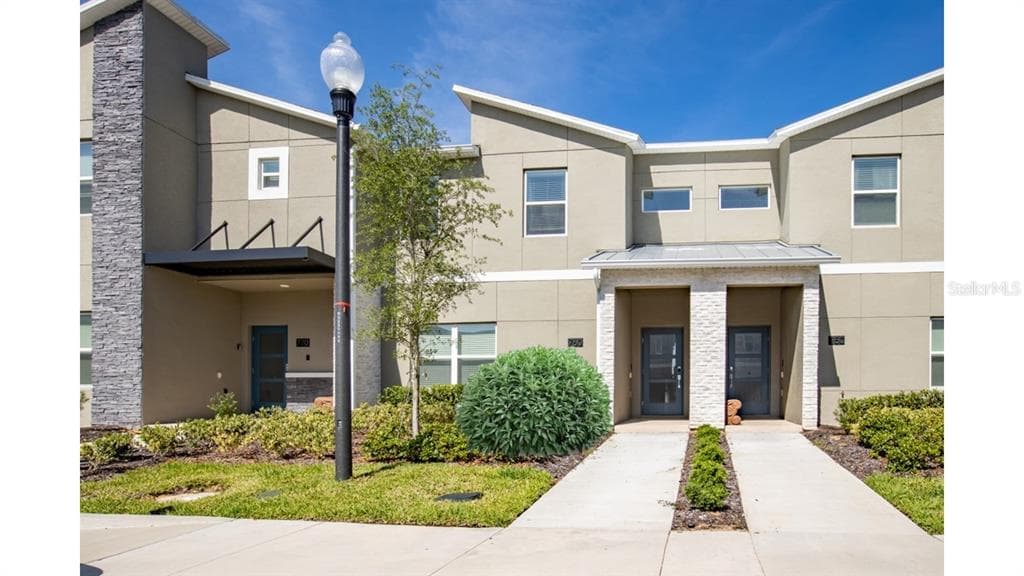 760 PEBBLE BEACH DRIVE CHAMPIONS GATE, FL 33896