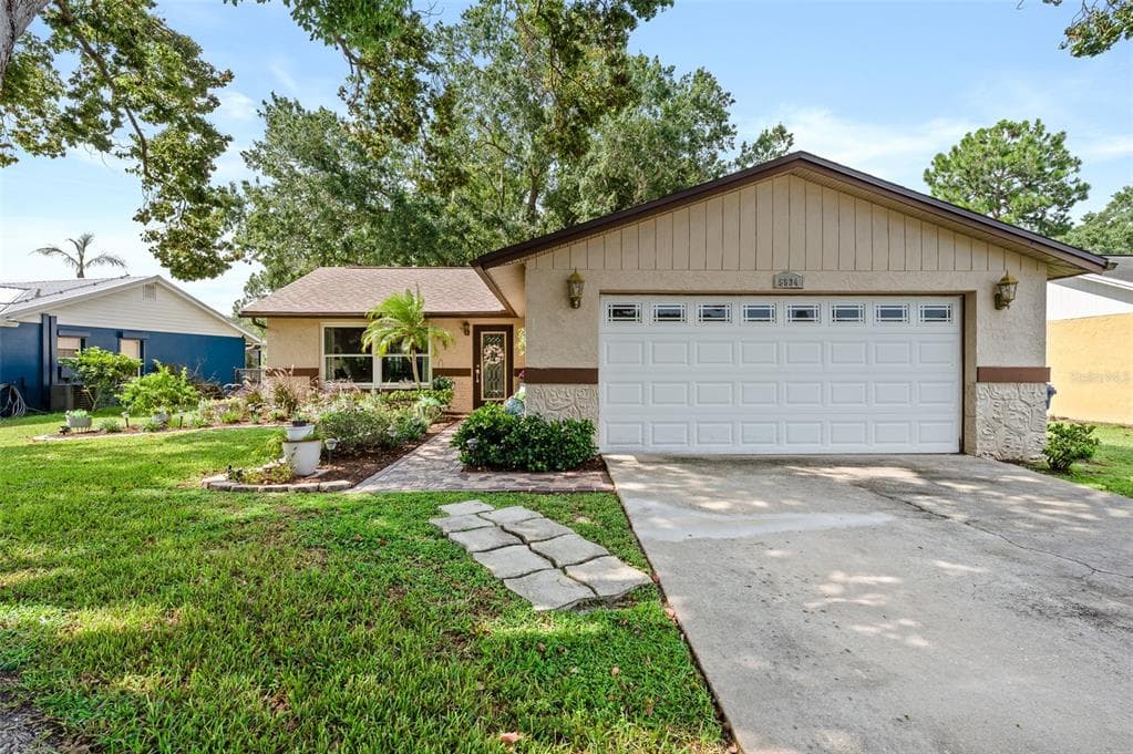 6834 LASSEN AVENUE NEW PORT RICHEY, FL 34655
