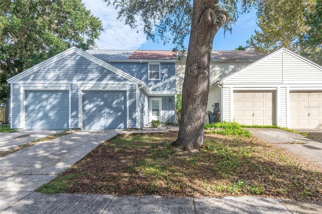 6213 OAK CLUSTER CIRCLE TAMPA, FL 33634