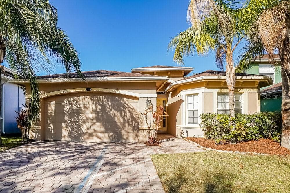 2913 BONITA CIRCLE KISSIMMEE, FL 34744