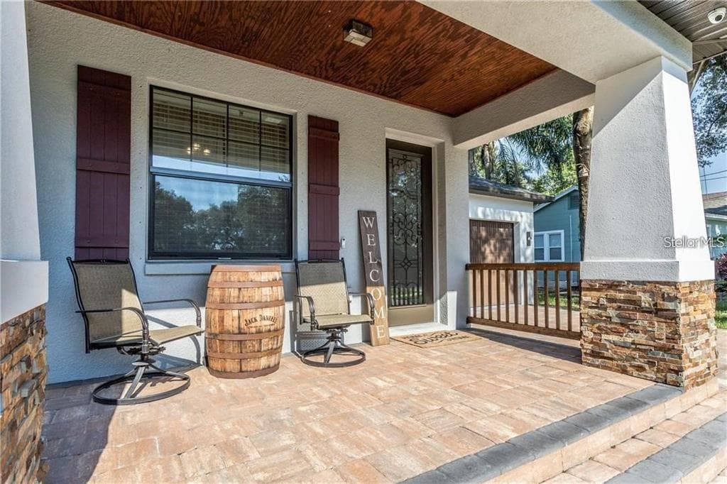 7709 N DARTMOUTH AVENUE TAMPA, FL 33604