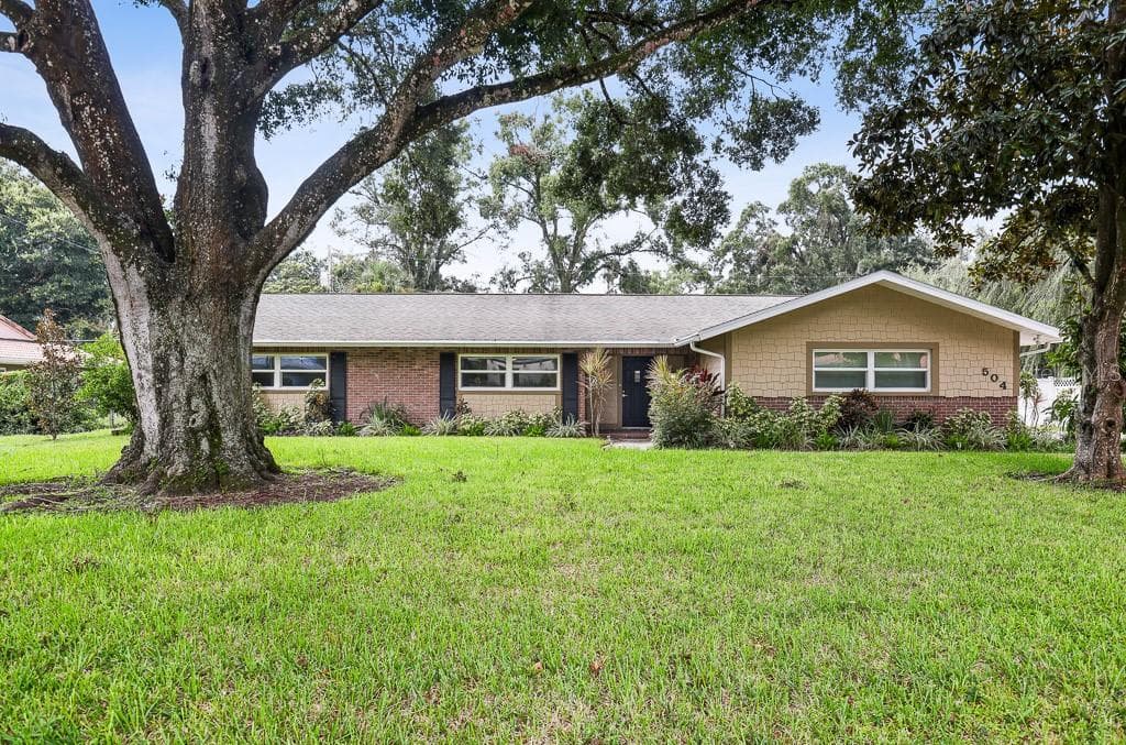 504 CRESTOVER DRIVE TEMPLE TERRACE, FL 33617