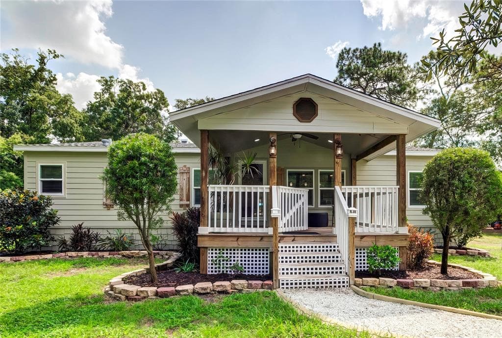11340 BRUIN DRIVE NEW PORT RICHEY, FL 34654