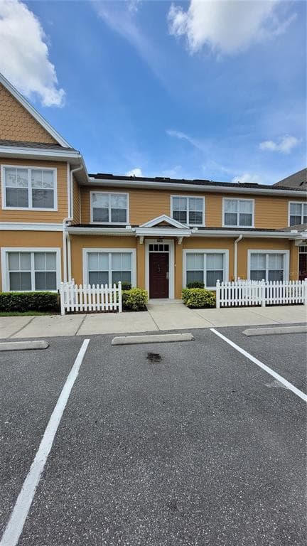 4014 SANTA MARIA DRIVE UNIT 105 KISSIMMEE, FL 34741