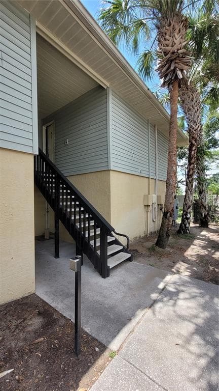 640 GOLDEN RAINTREE PLACE BRANDON, FL 33510
