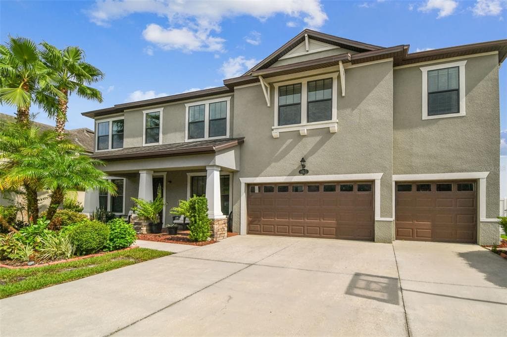 10627 MISTFLOWER LANE TAMPA, FL 33647
